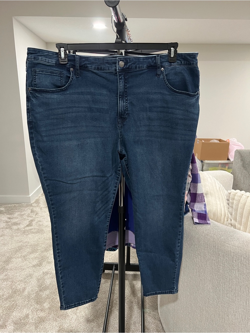 Terra & Sky Women’s Dark Indigo Slim Straight Petite Jeans